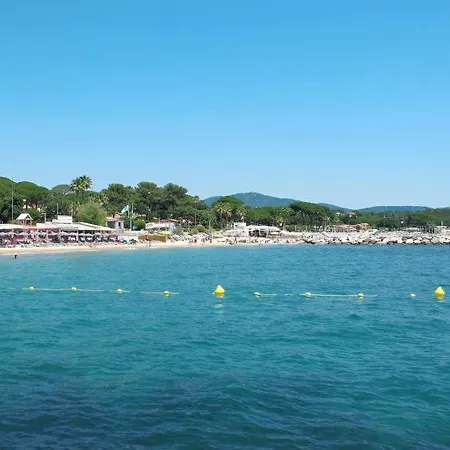 Sainte-maxime Sleeps 10 Pool Wifi Vakantiehuis